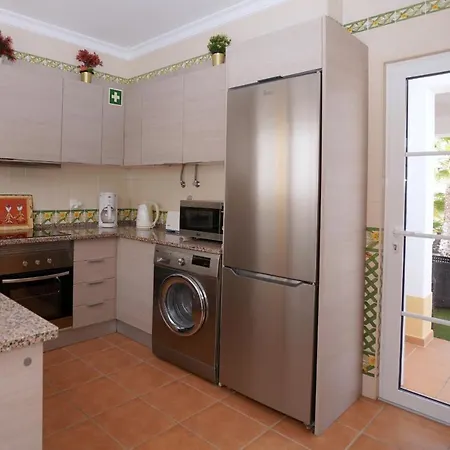 Casa Coral - 500 Meters From The Beach בית נופש אלבופיירה